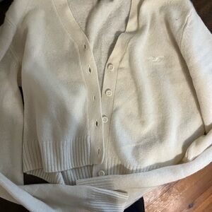 Hollister Cream Cardigan Sweater Classic Knit